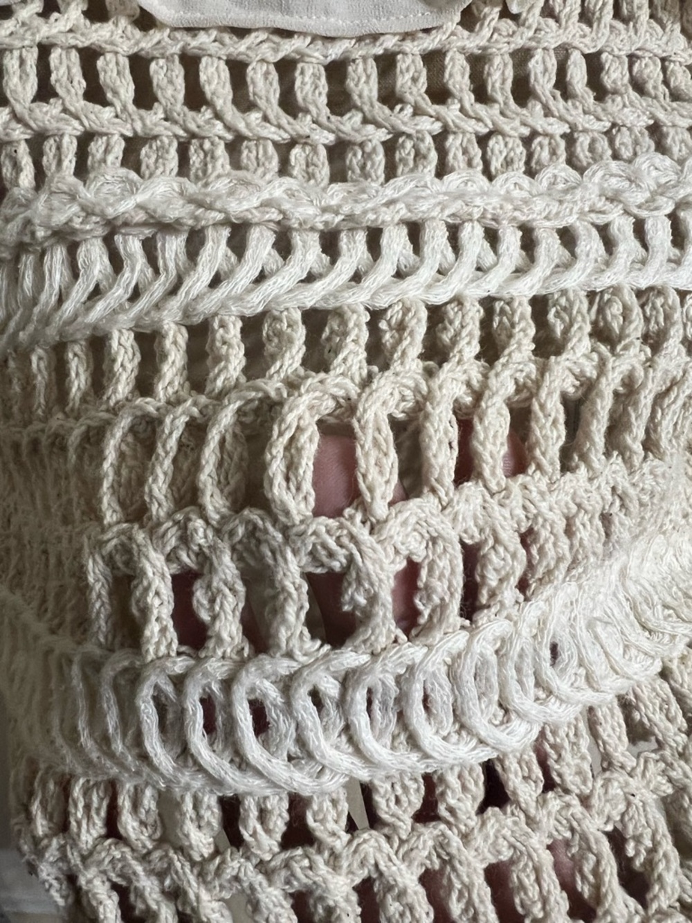 By Anthropologie Open Weave Crochet Ruffle Tank Cream Size XL - Picture 5 of 8